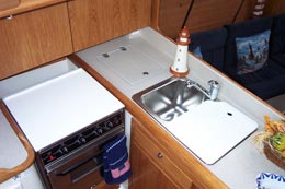 Sink & stove top covers on Catalina 387 2007